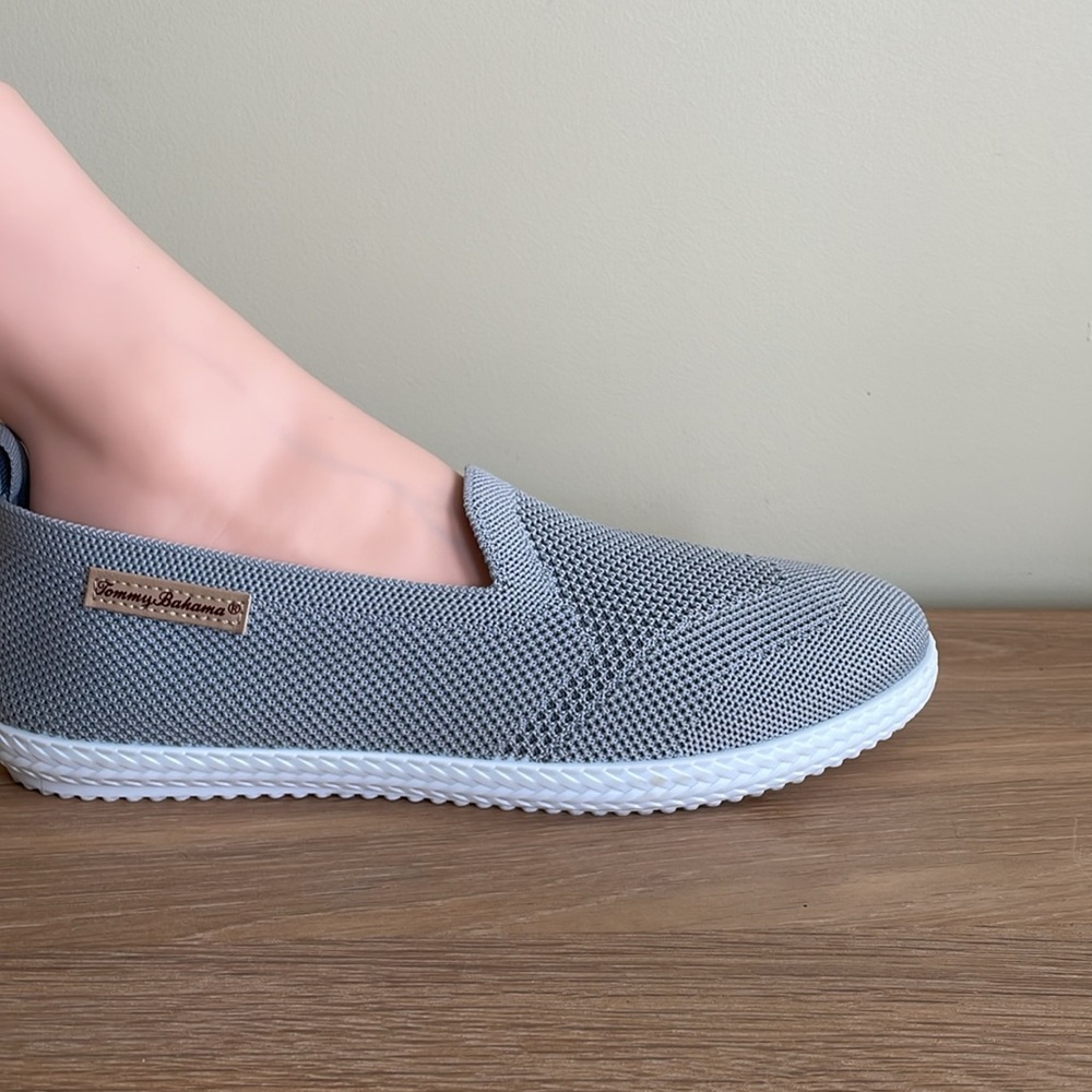 TOMMY BAHAMA GREY CASUAL MESH SLIP-ON FLATS Size 9 - Picture 8 of 16